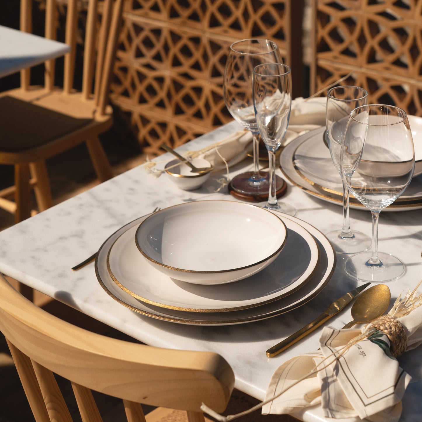 Plate NOSSE EDGE 23 cm Ivory Gold