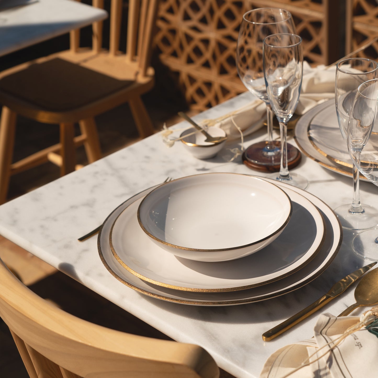 Plate NOSSE EDGE 28 cm Ivory Gold