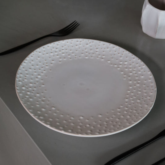 Plate NOSSE SEA 28 cm Dotted Matte Ivory