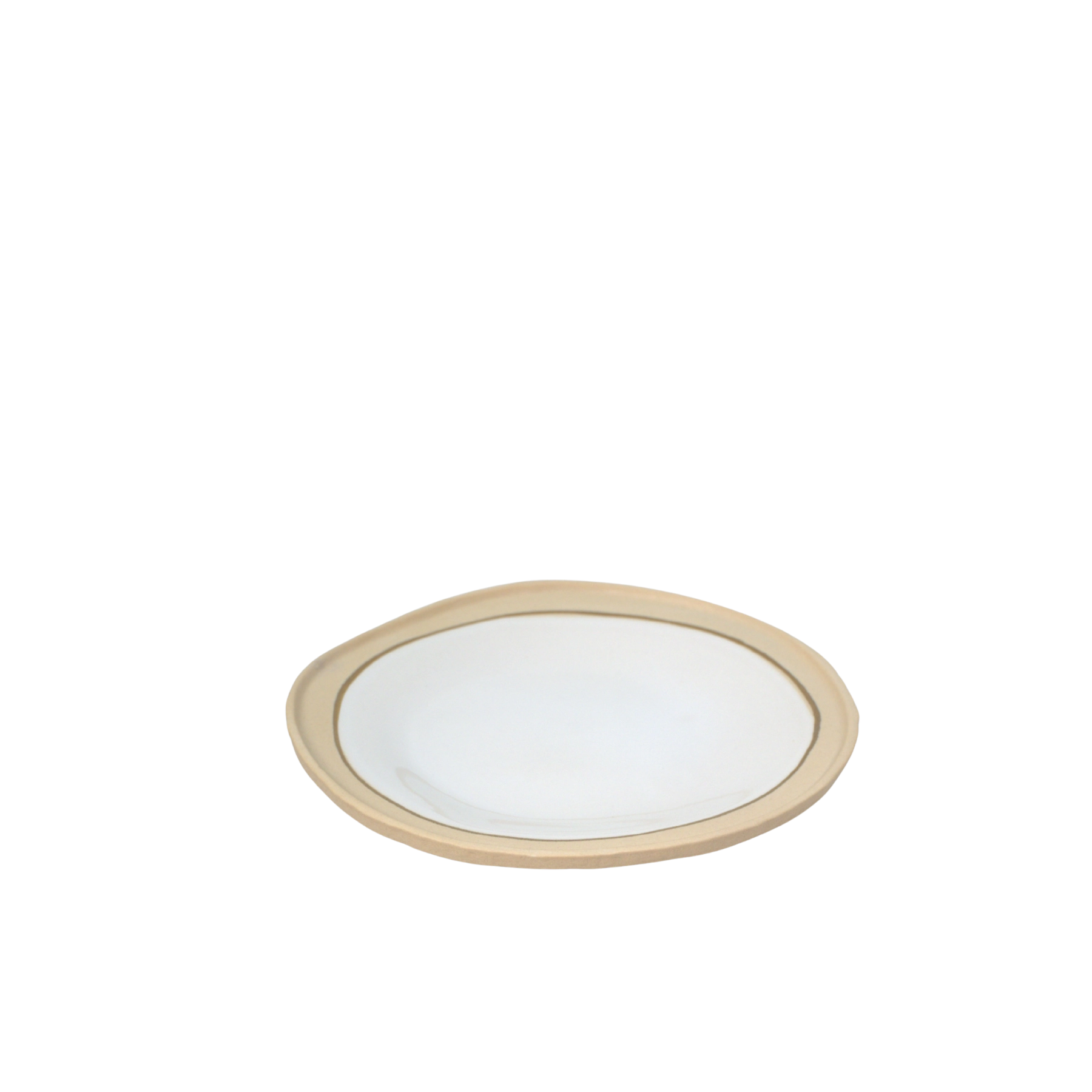 Side view of Nosse Ubuntu Dessert Plate – natural beige and white design