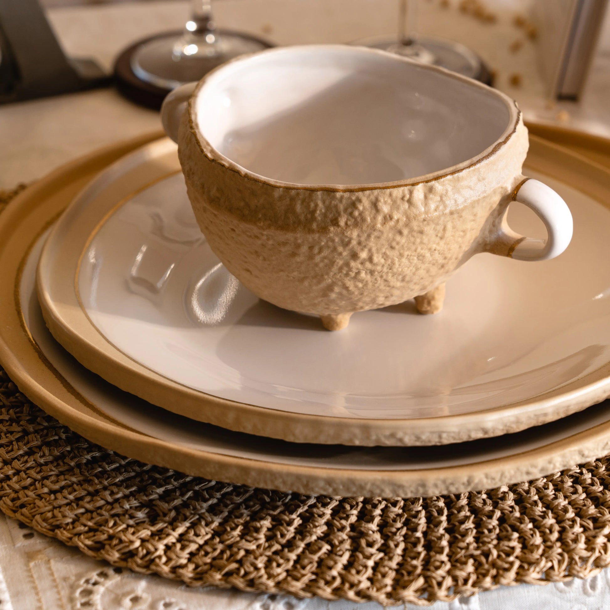 Table styling with Nosse Ubuntu Dessert Plate and bowl – Portuguese ceramics